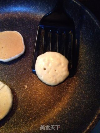 宝宝辅食--手抓香蕉hotcake的做法步骤：6