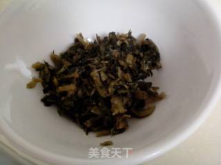烤鸭雪菜面条的做法步骤：4