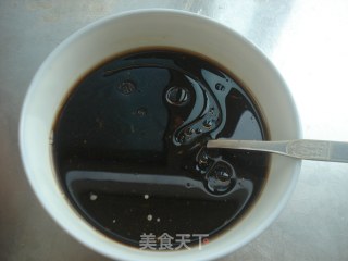 酥鲫鱼的做法步骤：6