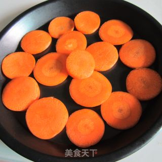 椒盐胡萝卜片的做法步骤：2