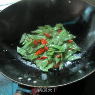 青炒紫眉豆的做法步骤：7
