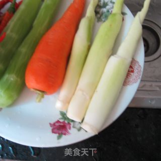 炒三丝的做法步骤：1