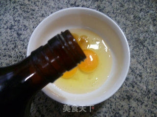 茄子炒鸡蛋的做法步骤：2
