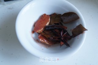 玫瑰红烧肉的做法步骤：5
