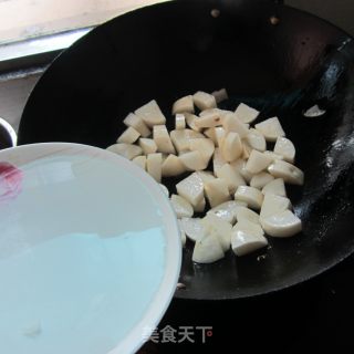 煮白萝卜丁的做法步骤：5
