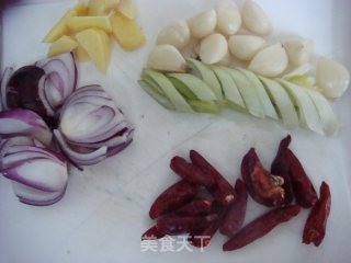 麻辣香锅的做法步骤：1