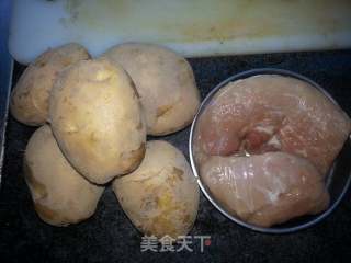 家常菜。荔枝肉的做法步骤：1