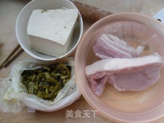 雪菜肉丝豆腐手擀面的做法步骤：2