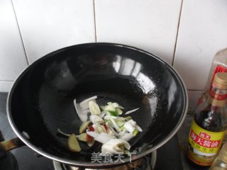 雪菜肉丝豆腐手擀面的做法步骤：4