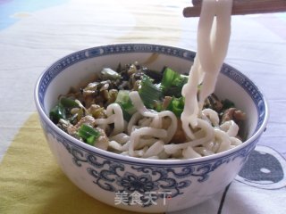 雪菜肉丝豆腐手擀面的做法步骤：10