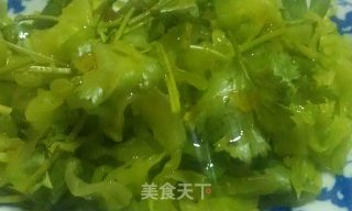 香菜拌莴笋的做法步骤：4
