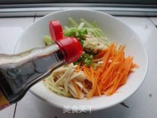 莴笋拌豆皮的做法步骤：7