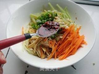 莴笋拌豆皮的做法步骤：8