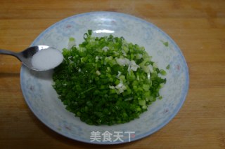 葱油饼的做法步骤：6