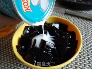 椰汁龟苓膏的做法步骤：9