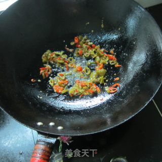 酸辣大白菜的做法步骤：3