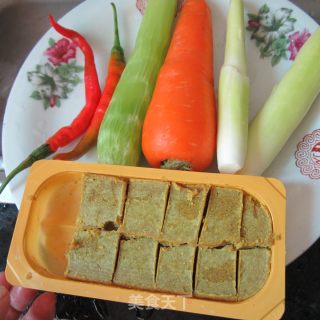 咖喱三丝的做法步骤：1