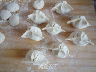 白菜香干素蒸饺的做法步骤：11