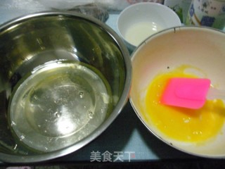 葡萄干蛋糕卷的做法步骤：2