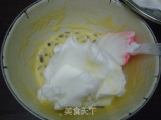 葡萄干蛋糕卷的做法步骤：8