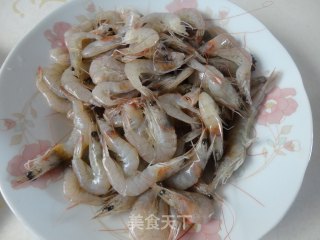 小炒海虾的做法步骤：1