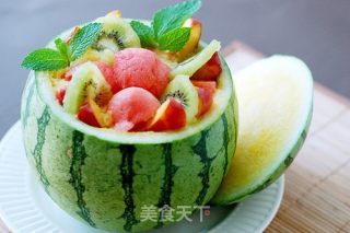 红酒西瓜盅的做法步骤：3