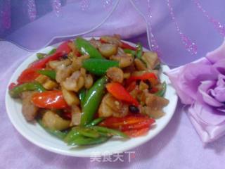 辣椒炒油渣的做法步骤：9