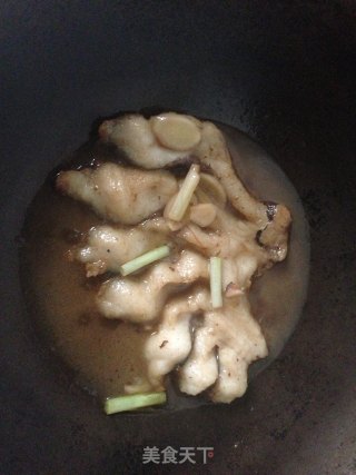 红火开屏菜——红烧肚当的做法步骤：4