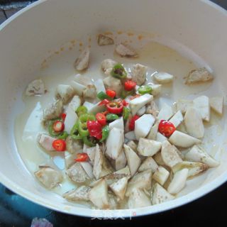 蛋黄茄子的做法步骤：3