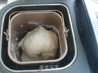 纯奶蜜豆吐司的做法步骤：2