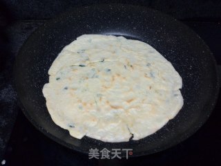 韭菜鸡蛋饼的做法步骤：6