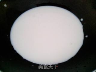 牛奶炸糕的做法步骤：2