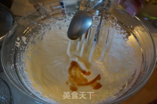 法国圣诞树桩蛋糕bûche de Noël的做法步骤：6