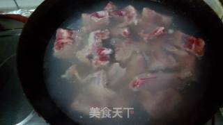 红烧排骨的做法步骤：1