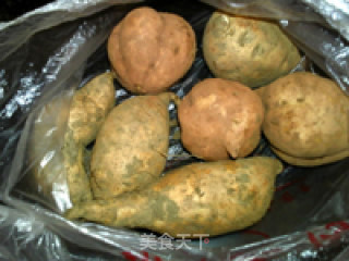 平底锅烤红薯的做法步骤：1