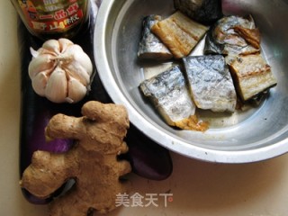 送饭一级棒 --- 鱼香茄子煲的做法步骤：1