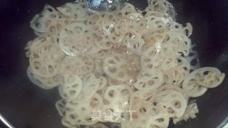 糖醋藕片的做法步骤：8