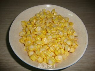 【清蒸玉米＆马蹄狮子头】-----原汁原味，清甜的味道的做法步骤：2