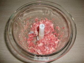 【清蒸玉米＆马蹄狮子头】-----原汁原味，清甜的味道的做法步骤：3