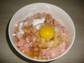 【清蒸玉米＆马蹄狮子头】-----原汁原味，清甜的味道的做法步骤：12