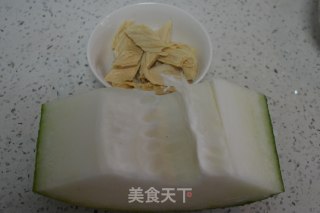 生汆丸子汤的做法步骤：1