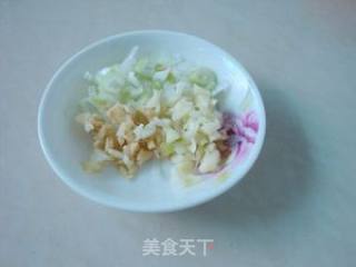 鸡丝炒油麦菜的做法步骤：3
