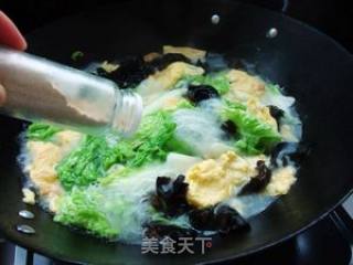 白菜木耳鸡蛋汤的做法步骤：7