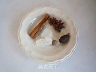 台式卤肉饭的做法步骤：2