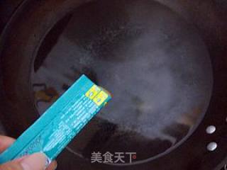鲜香味美-------【芫荽鲜肉馄饨】的做法步骤：12