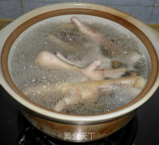 自制泡椒凤爪的做法步骤：2