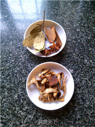 陈皮焖鸭掌的做法步骤：3