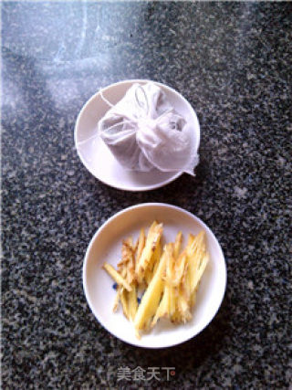陈皮焖鸭掌的做法步骤：4
