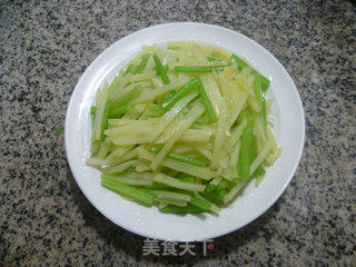 芹菜炒土豆的做法步骤：11