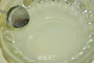 猕猴桃蜜豆慕斯蛋糕的做法步骤：2